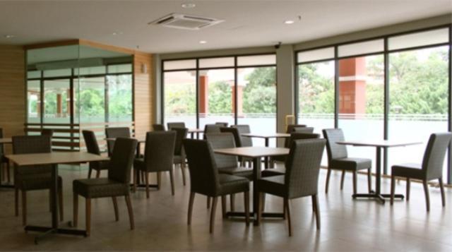 รูฟ การ์เด้น โฮเต็ล Hotel ชาห์อาลัม ภายนอก รูปภาพ